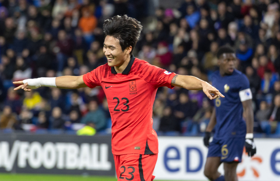 Jeong Sang-bin celebrates scoring a goal during a friendly against France at Stade Oceane in France on Nov. 20, 2023. [NEWS1]