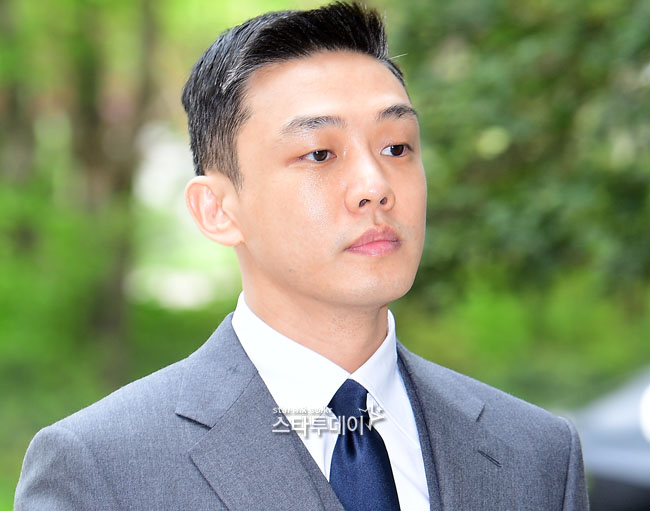 배우 유아인이 16일 마약 혐의 공판에 출석했다. 유용석 기자