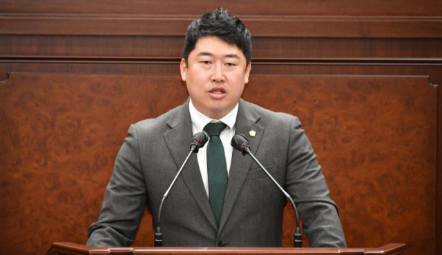 ▲김유상 김해시의회 의원이 5분 자유발언을 하고 있다. ⓒ프레시안(조민규)