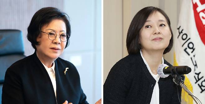 송영숙 한미그룹 회장(왼쪽)과 임주현 부회장(오른쪽)은 올해 초부터 한미그룹과 OCI그룹 통합을 추진해왔으나 3월28일 주총 표 대결에서 그룹 통합이 최종 무산됐다. ⓒ연합뉴스