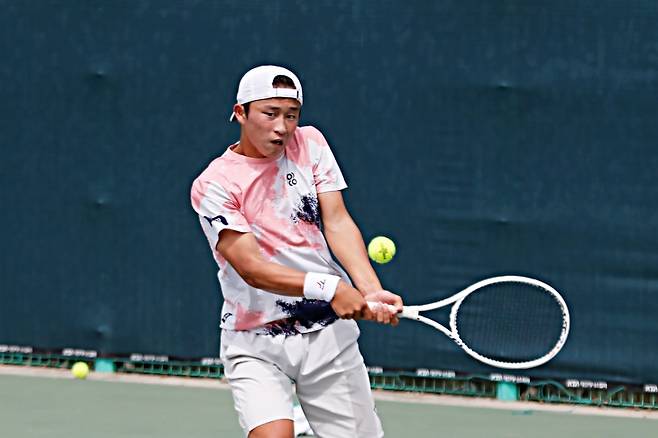 인천국제주니어 8강에서 역전에 성공한 김재준