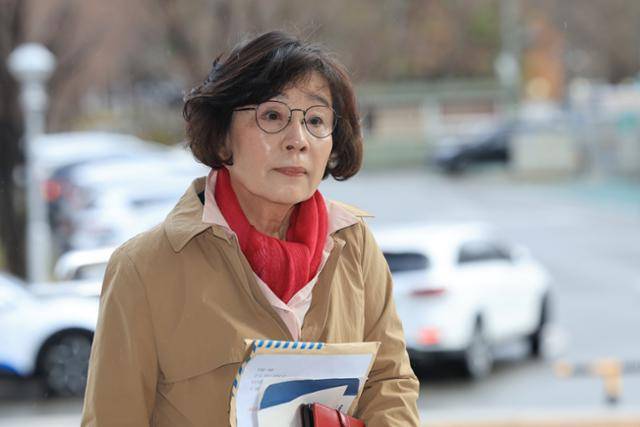 유시춘 한국교육방송공사(EBS) 이사장이 3월 26일 정부과천청사 방송통신위원회에서 열린 EBS 이사장 해임 관련 청문에 출석하고 있다. 연합뉴스