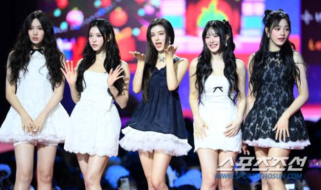 그룹 뉴진스. (왼쪽부터) 혜인, 해린, 다니엘, 하니, 민지 스포츠조선DB