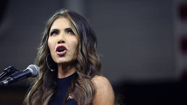 크리스티 노엄 사우스다코타 주지사