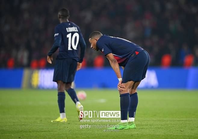 ▲ 4일(한국시간) 프랑스 매체 르 파리지앵에 따르면 음바페는 카림 밴제마가 알 이티하드로 이적하면서 공석이 된 9번을 선택할 전망이다. 하지만 9번은 음바페가 달았던 번호가 아닌 만큼 다음 시즌이 정식으로 시작하거나, 혹은 향후엔 음바페가 등번호를 바꿀 것이라는 관측이 지배적이다.