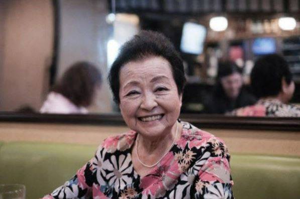 최근 고령화 사회가 많아지면서 노년기 성생활에 대한 관심도 커지고 있다. 세계 최고령 포르노 여배우인 오가사와라 유코의 사진./사진=일본 잡지 ‘슈에이샤’