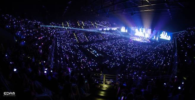 가수 아이유. 사진 I EDAM엔터테인먼트