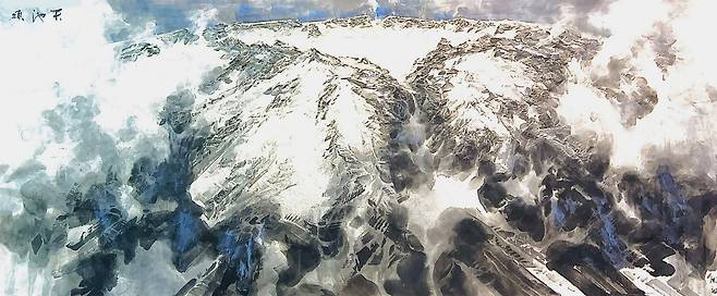 주훈 작가는 백두산을 그리려 80여 차례 올랐다. 그렇게 올라서 그가 그리려 했던 건 백두산의 아름다움, 위용이 아니라 의미였다. 사진 주훈 제공