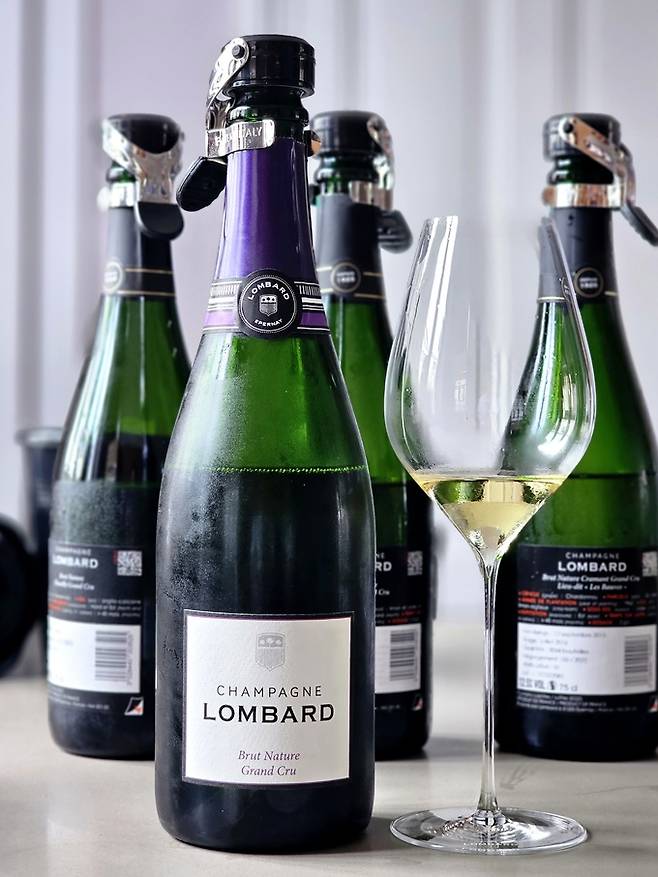 롬바흐 시그니처 브뤼 나뛰르 그랑크뤼. 최현태 기자
