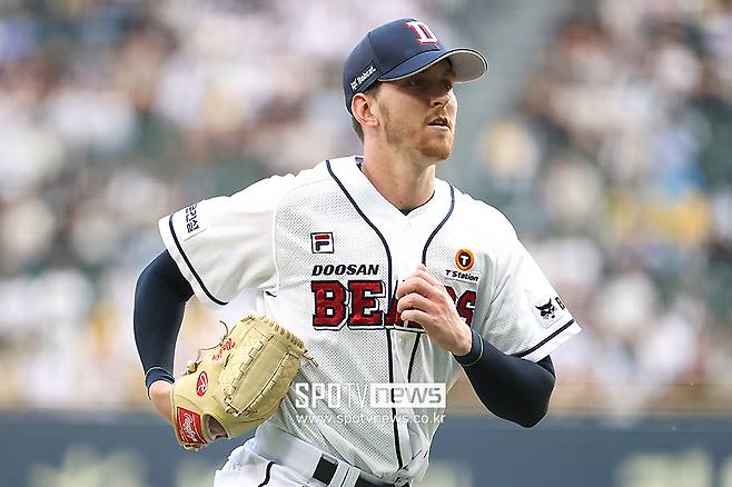 ▲ 브랜든 와델이 3주 이상 이탈할 것으로 예상되는 두산은 시라카와가 SSG에서 풀리면 잠재적인 영입 가능성이 있는 팀이 될 수 있다 ⓒ곽혜미 기자