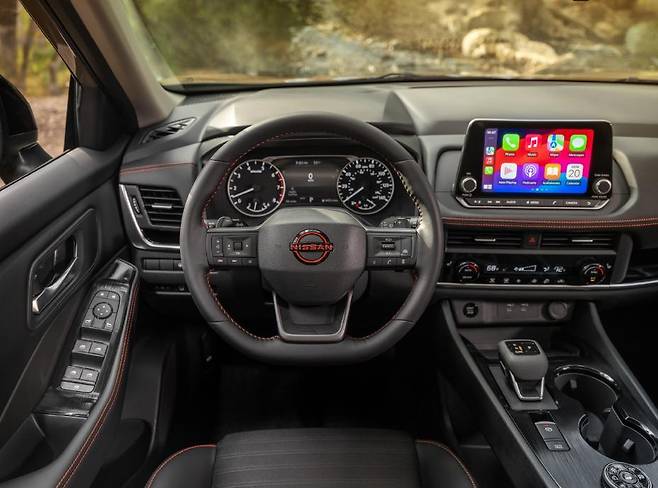 닛산 로그 록크릭 에디션