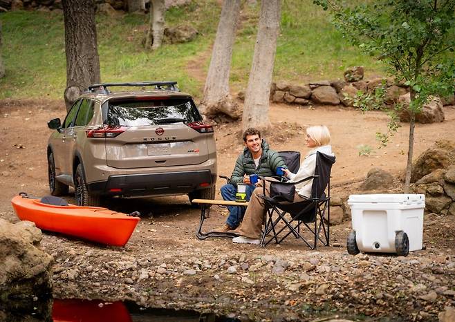닛산 로그 록크릭 에디션