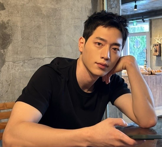 배우 서강준. 사진 I 맨오브크리에이션 SNS
