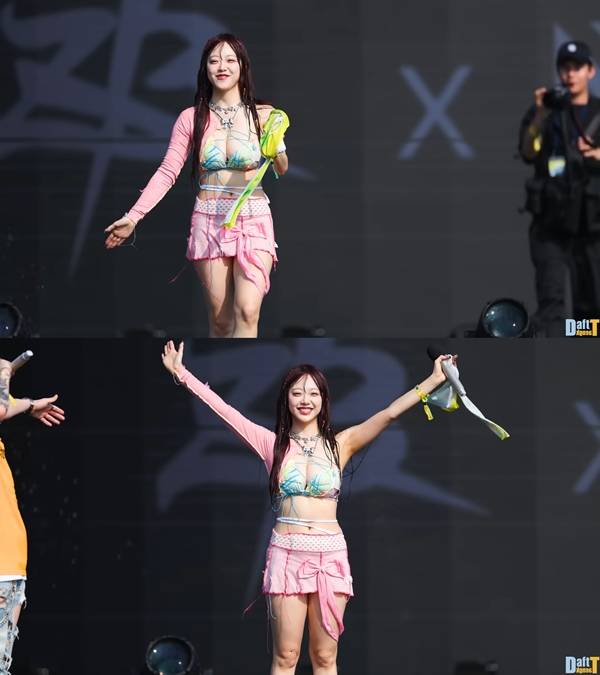 사진 출처= 유튜브 채널 'DaftTaengk' 화면 캡처. 시그니처 지원 '워터밤' 무대 직캠.