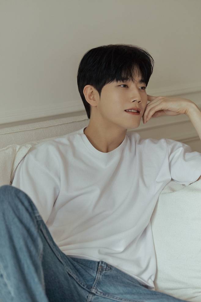 배우 동하 엠퍼시 엔터테인먼트
