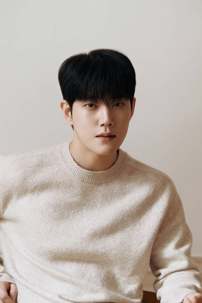 배우 동하 엠퍼시 엔터테인먼트