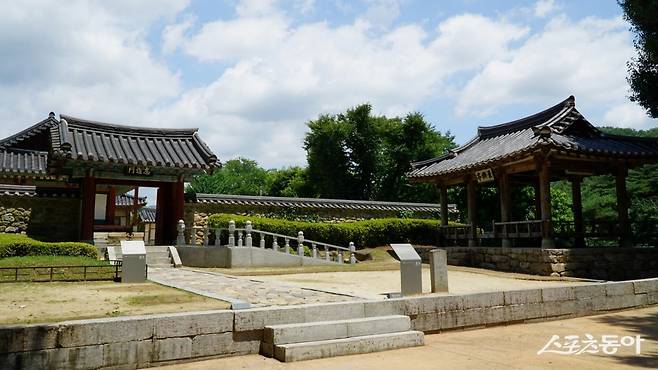 주세붕이 조선 중종 때 세운 우리나라 최초의 사액서원인 소수서원 전경. 유네스코 세계유산에 올라 있다 봉화·영주|김재범 기자 oldfield@donga.com