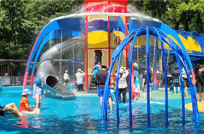 부산어린이대공원 키드키득 물놀이장. 기사 내용과 직접적 연관 없음. 부산시 제공