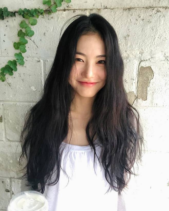 (사진=신예은 소셜미디어)