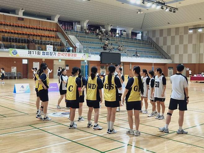 지난 7월 ‘전국협회장기 넷볼대회’ 에 참여한 북일여고 넷볼부 학생들.