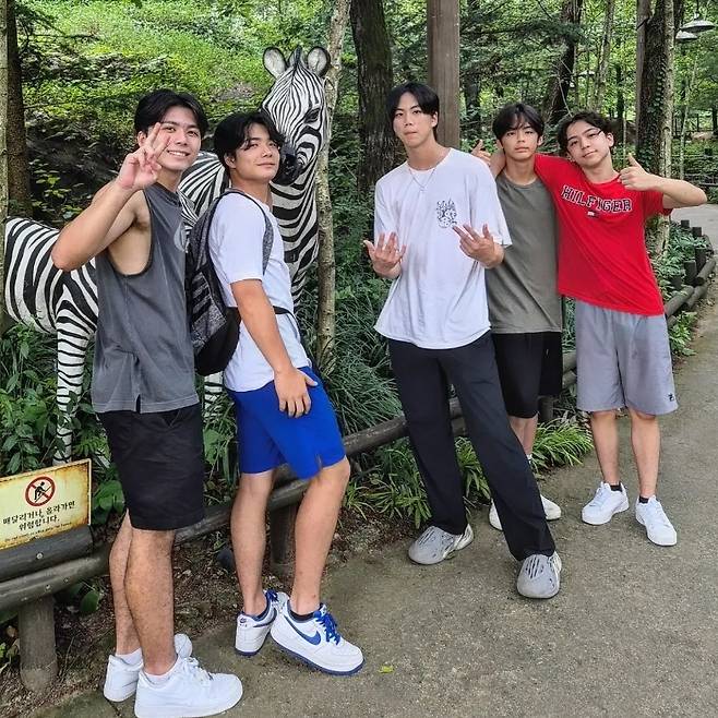 찬형 찬호 형제 소셜 미디어