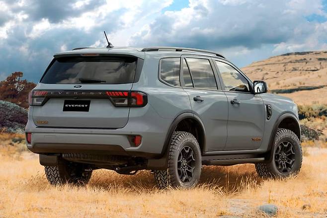포드 에베레스트 트레머