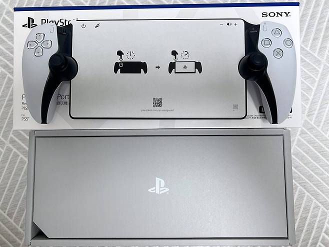 플레이스테이션 포탈 박스 구성품 일부