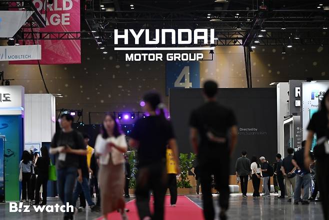 현대자동차그룹이 경기도 고양시 킨텍스에서 3일 열린 '월드 스마트 시티 엑스포 2024 (WSCE 2024)'에 처음으로 참가해 추구하는 사람 중심의 스마트시티를 선보이고 있다./사진=이명근 기자 qwe123@