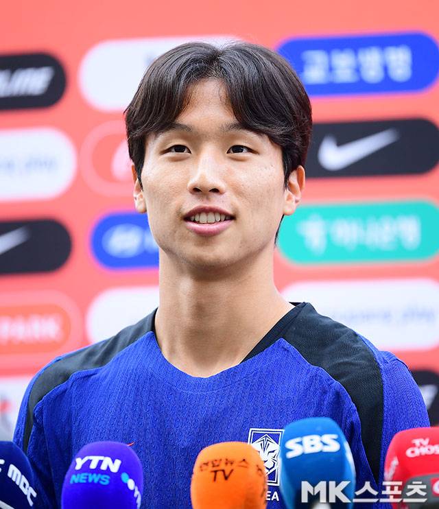 엄지성오랜 만에 대표팀에 돌아온 엄지성. 사진=김영구 기자