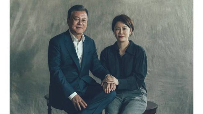 문재인 전 대통령과 딸 문다혜 씨 (사진, 문다혜 씨 SNS)