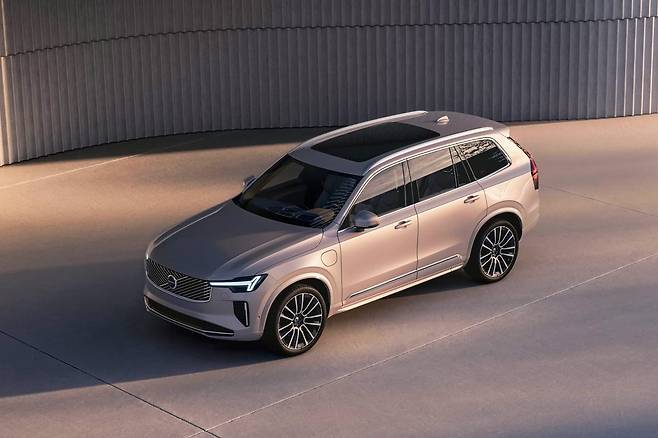 볼보 신형 XC90