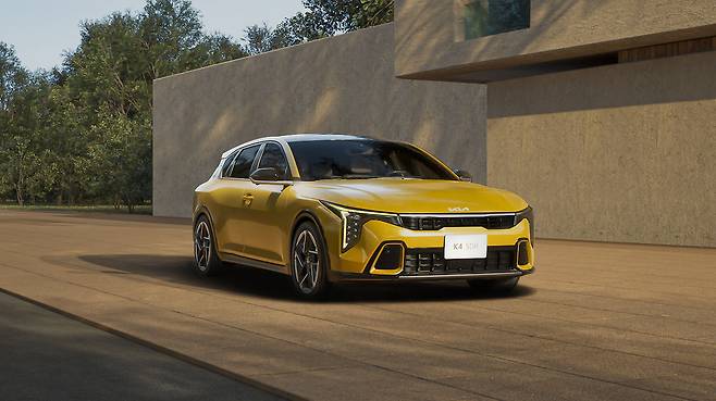 The Kia K4