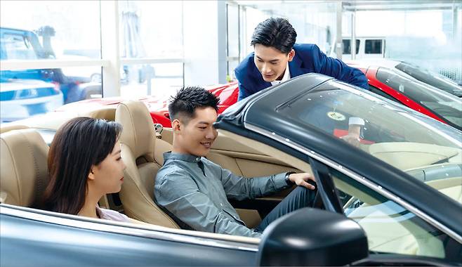 하나금융경영연구소는 금융자산 10억원 이상을 보유한 20~40대를 영리치로 분류한다. (게티이미지뱅크 제공)