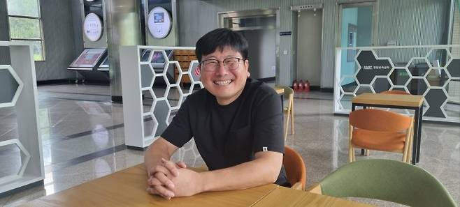지난달 13일 만난 윤성우 IBS 액시온 및 극한상호작용연구단 연구위원. 이채린 기자