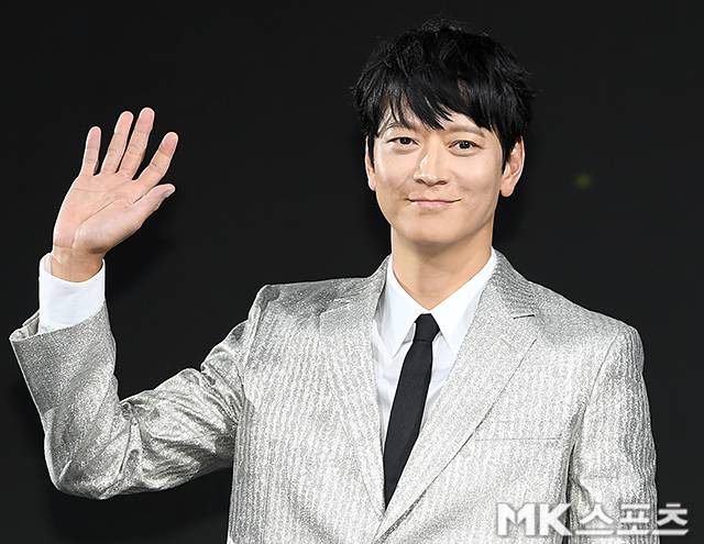 10일 오전 서울 종로구 JW 메리어트 동대문 스퀘어 서울에서 넷플릭스(Netflix) 영화 ‘전,란’의 제작보고회가 진행됐다. 이날 현장에는 배우 강동원, 박정민, 차승원, 김신록, 정성일, 김상만 감독이 참석한다. / 사진 = 천정환 기자