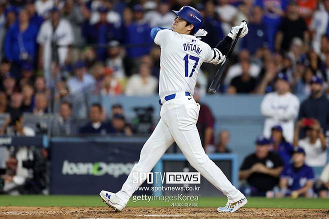 ▲ LA 다저스 오타니 쇼헤이. 오타니는 일본에서 일본시리즈 우승 경력이 있지만 메이저리그 진출 뒤에는 포스트시즌 경험이 없었다. 올해 다저스와 10년 7억 달러 계약을 맺고 처음으로 메이저리그 포스트시즌에 데뷔했다.