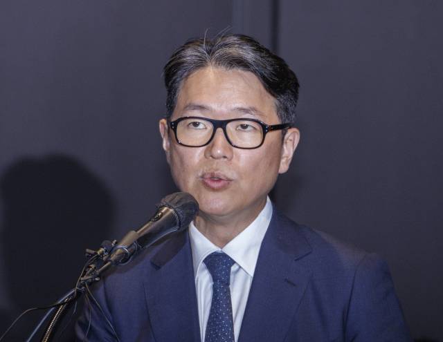 임종훈 한미사이언스 대표이사가 7일 서울 여의도 글래드 호텔에서 열린 기업가치 제고를 위한 한미그룹 밸류업 및 중장기 성장전략 기자회견에 참석해 경영권 관련 발언을 하고 있다. 연합뉴스