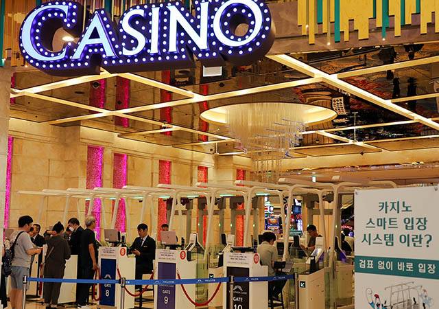 ▲지난 10월부터 스마트 입장시스템으로 바뀐 강원랜드 카지노. ⓒ강원랜드