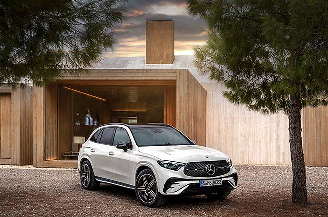 메르세데스-벤츠 GLC 300 4MATIC. 사진=메르세데스-벤츠 코리아