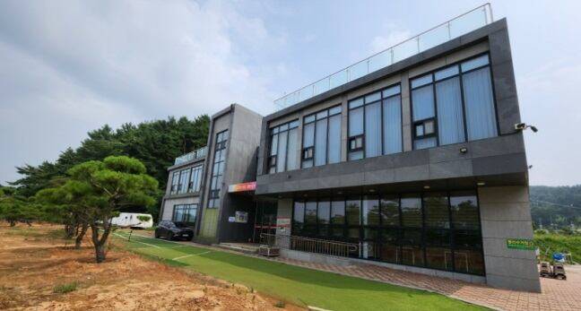 서산시 중왕항에 위치한 가로림수산학교. 사진 = 해수부