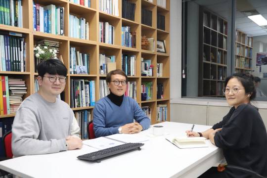 류충민(가운데) 생명연 박사 연구팀.