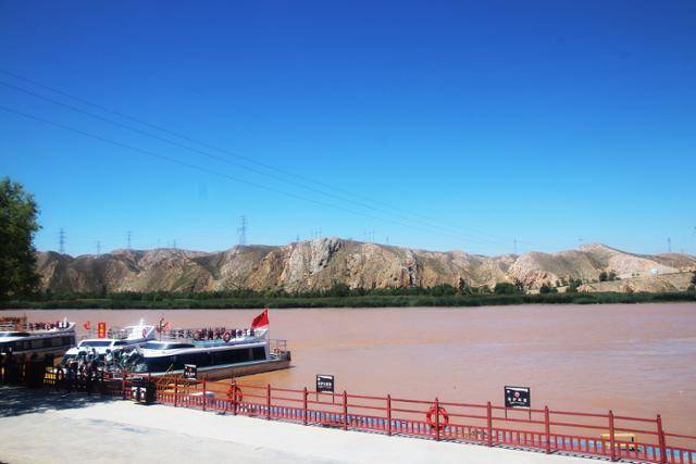 청동협 저수지 유람선 부두. ⓒ최종명