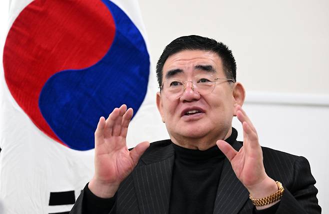 대한유도회 회장 재선에 도전하는 조용철 후보가 3일 헤럴드경제와 인터뷰에서 엘리트 스포츠와 생활체육의 동반 성장으로 한국 유도의 르네상스를 다시 열겠다는 포부를 밝히고 있다. 이상섭 기자