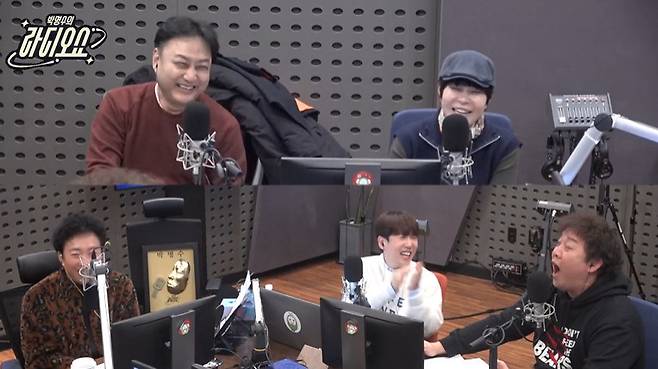 왼쪽 위부터 시계방향으로 김수용, 조혜련, 정준하, 남창희, 박명수 (사진=KBS 쿨FM ‘박명수의 라디오쇼’ 캡처)