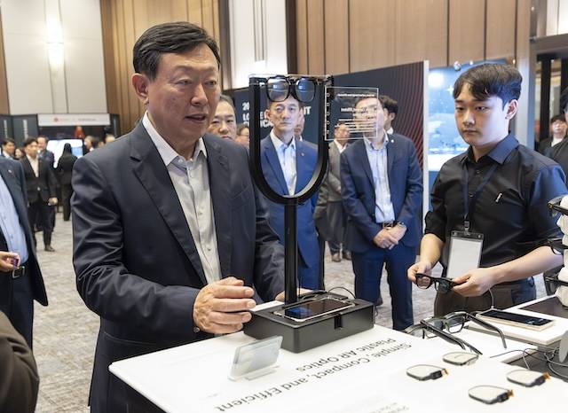 지난해 하반기 VCM에 참석한 신동빈 롯데그룹 회장/사진제공=롯데그룹