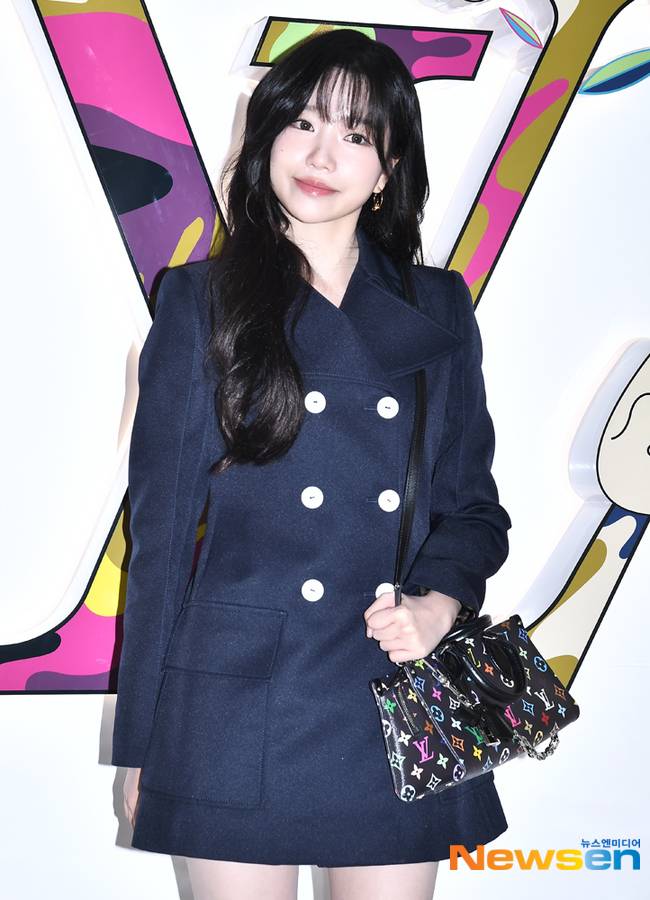 조유리
