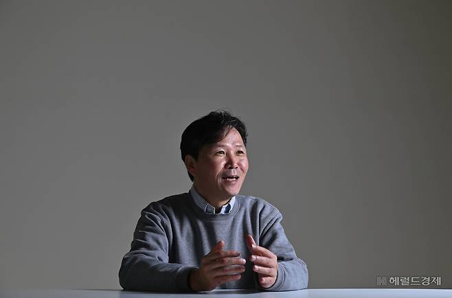 조민호 아동권리연대 대표가 서울 용산구 헤럴드스퀘어에서 헤럴드경제와 인터뷰를 하고 있다. 임세준 기자