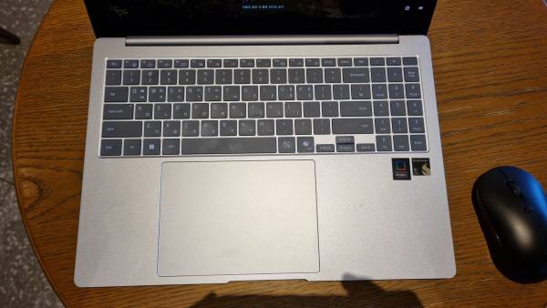 갤럭시 북4 엣지 키보드 본체 모습. 정옥재 기자