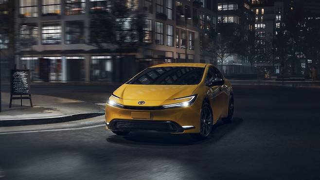 토요타 프리우스