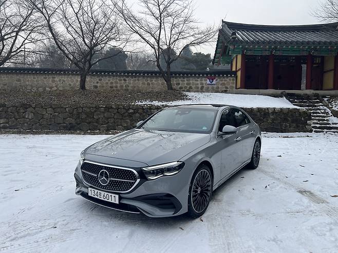 'E클래스 정측면' 사진=이상진